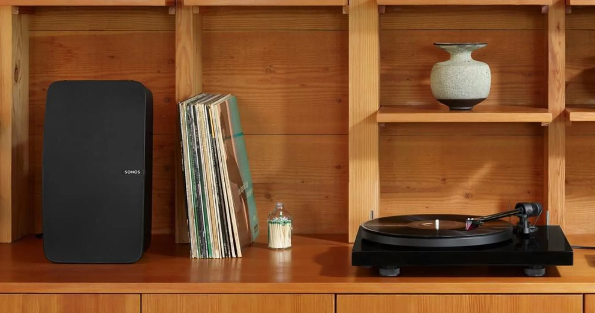Вініловий програвач Pro-Ject Debut Carbon (Sonos Edition) (Walnut)