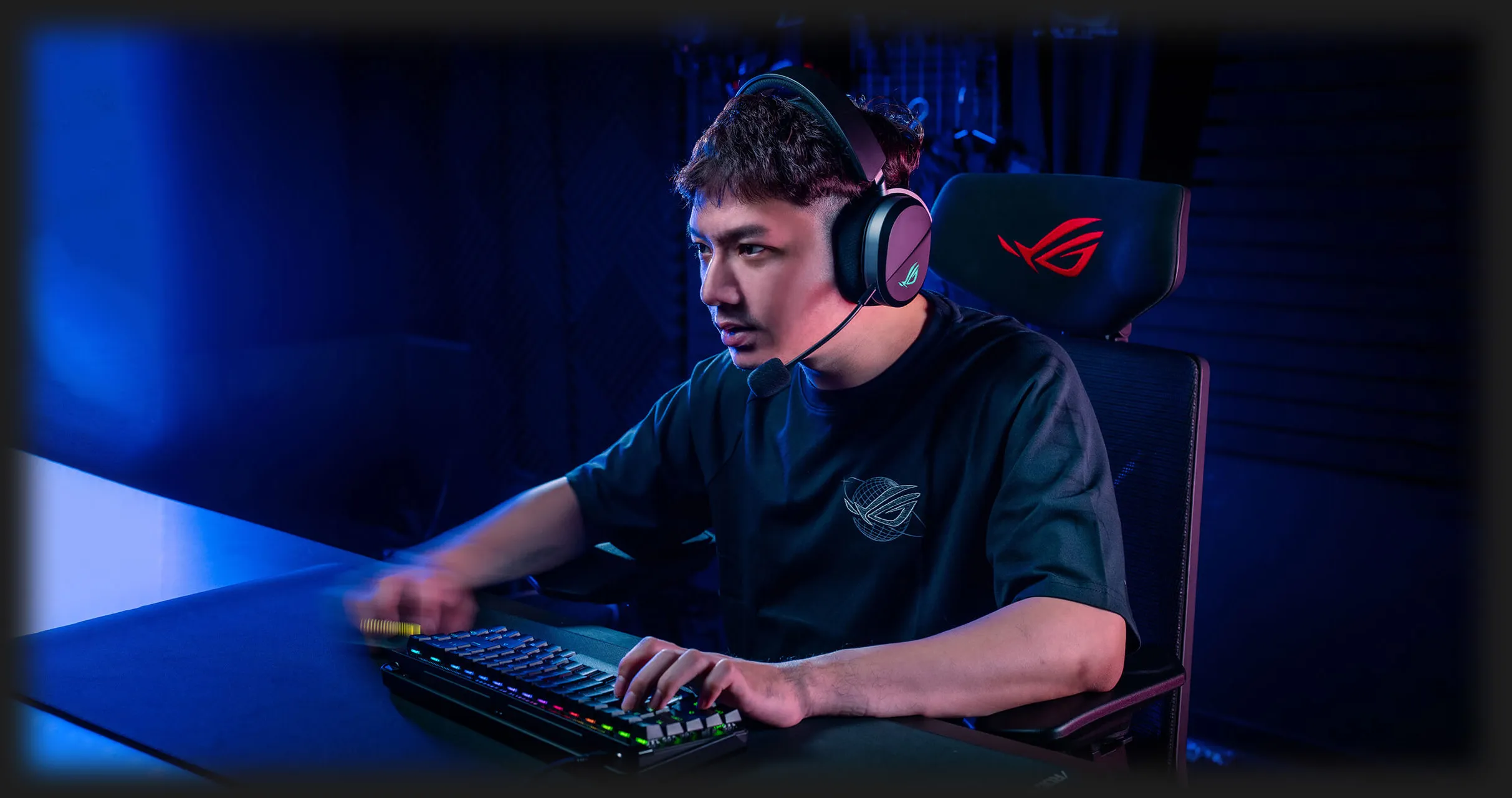 Ігрова гарнітура ASUS ROG Pelta (White) (UA)