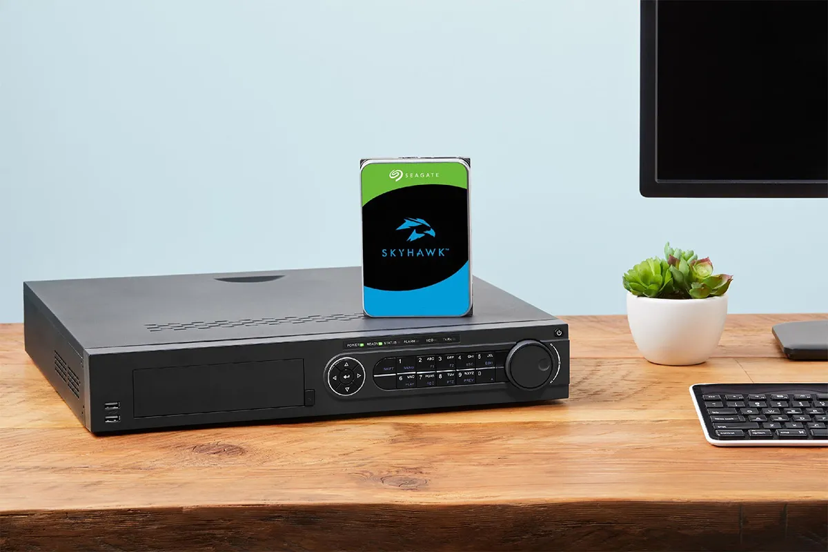 Жорсткий диск Seagate SkyHawk 10TB 3.5" 256MB 7200rpm (ST10000VE001)