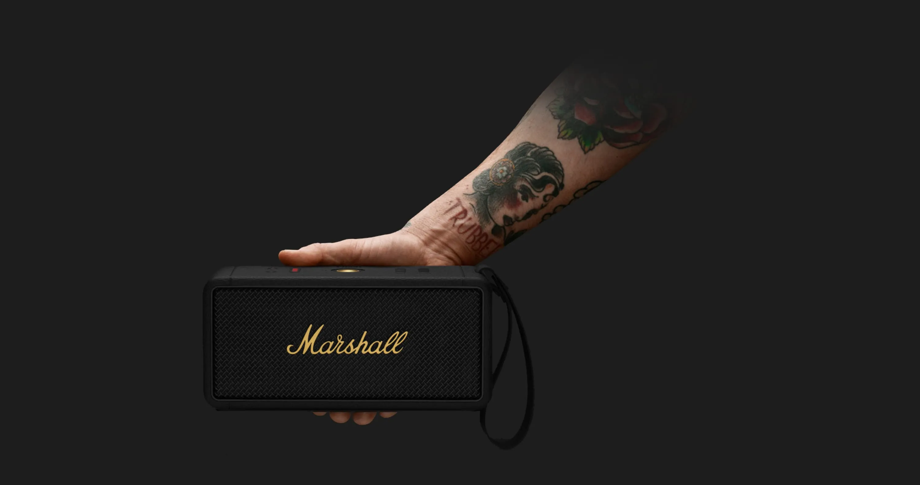 Акустика Marshall Portable Speaker Middleton (Black and Brass)