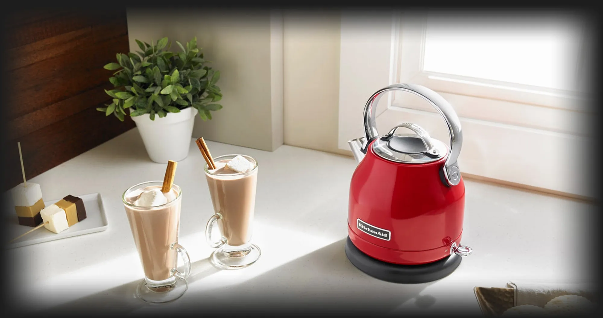 Електрочайник KitchenAid Classic (Red)