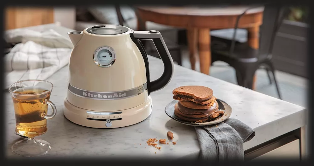 Електрочайник KitchenAid Artisan (Dark Green)