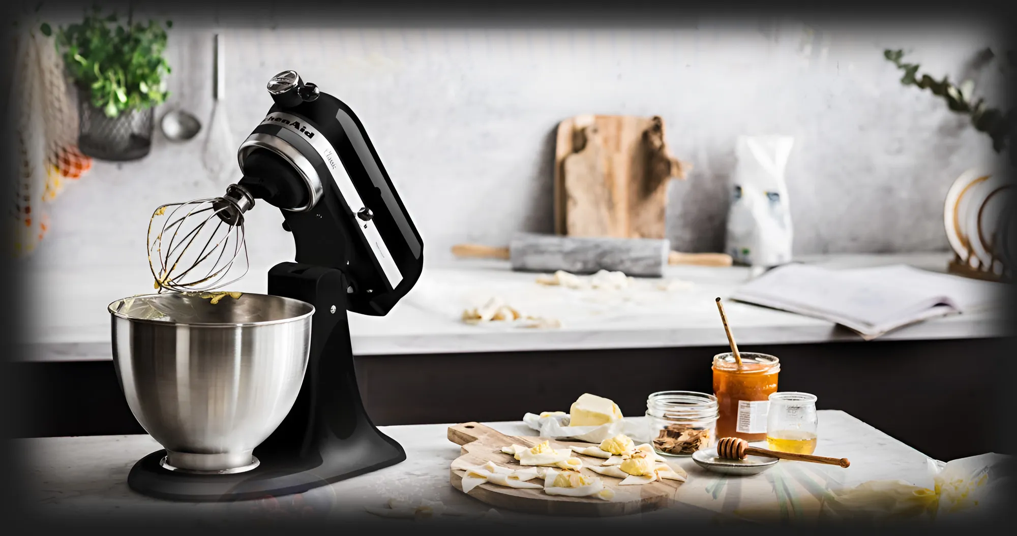Планетарний міксер KitchenAid CLASSIC 4,3 л з відкидним блоком (White)