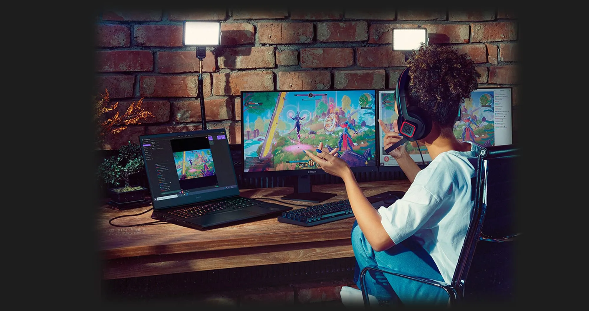 Ноутбук HP OMEN 17-db0047nr (AMD Ryzen 7/ 16GB/ 1TB SSD/ RTX 4070) (A2AD3UA) (Standard)