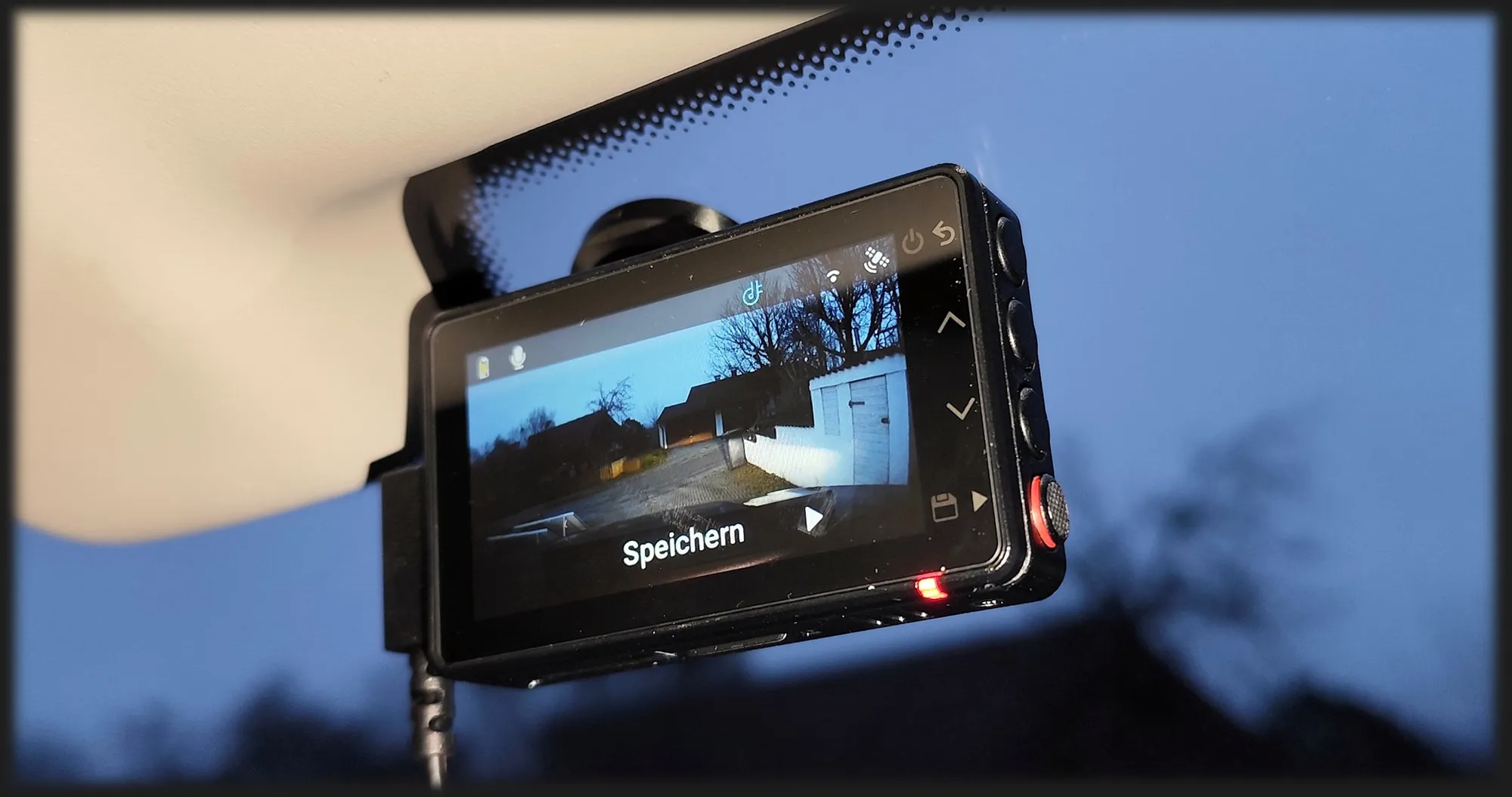 Автомобільний відеореєстрато Garmin Dash Cam X210 (010-02859-10) (Global)