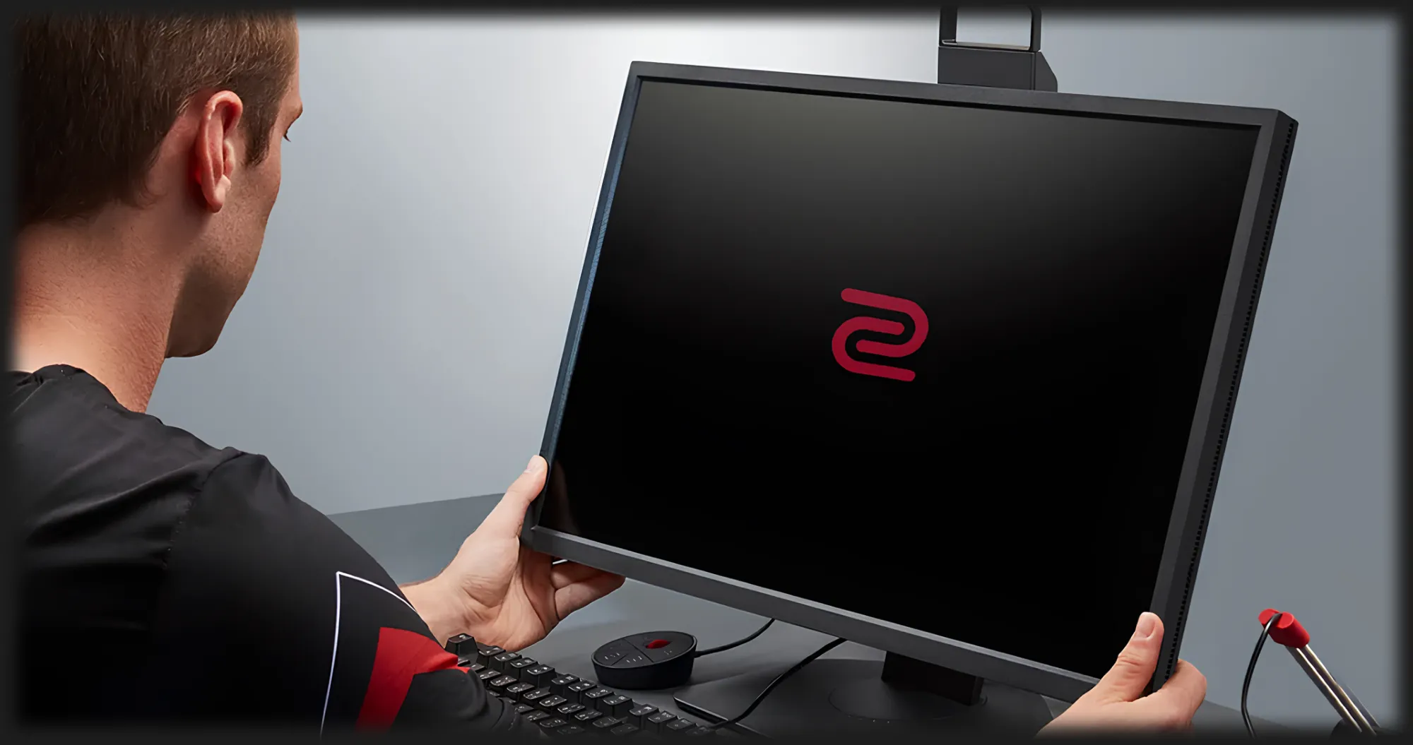 Ігровий монітор BenQ 24.5