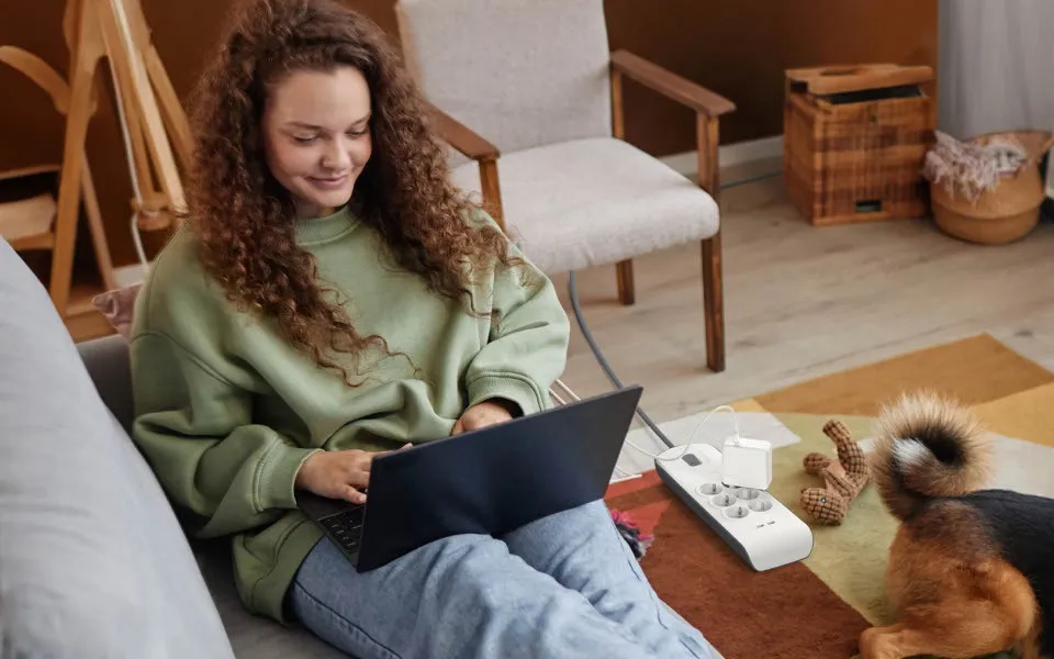 Мережевий фільтр Belkin 6хТип F, 3x1.5мм кв, 16А, 2xUSB-A 2.4A, з захистом від перенапруги,2м (White)