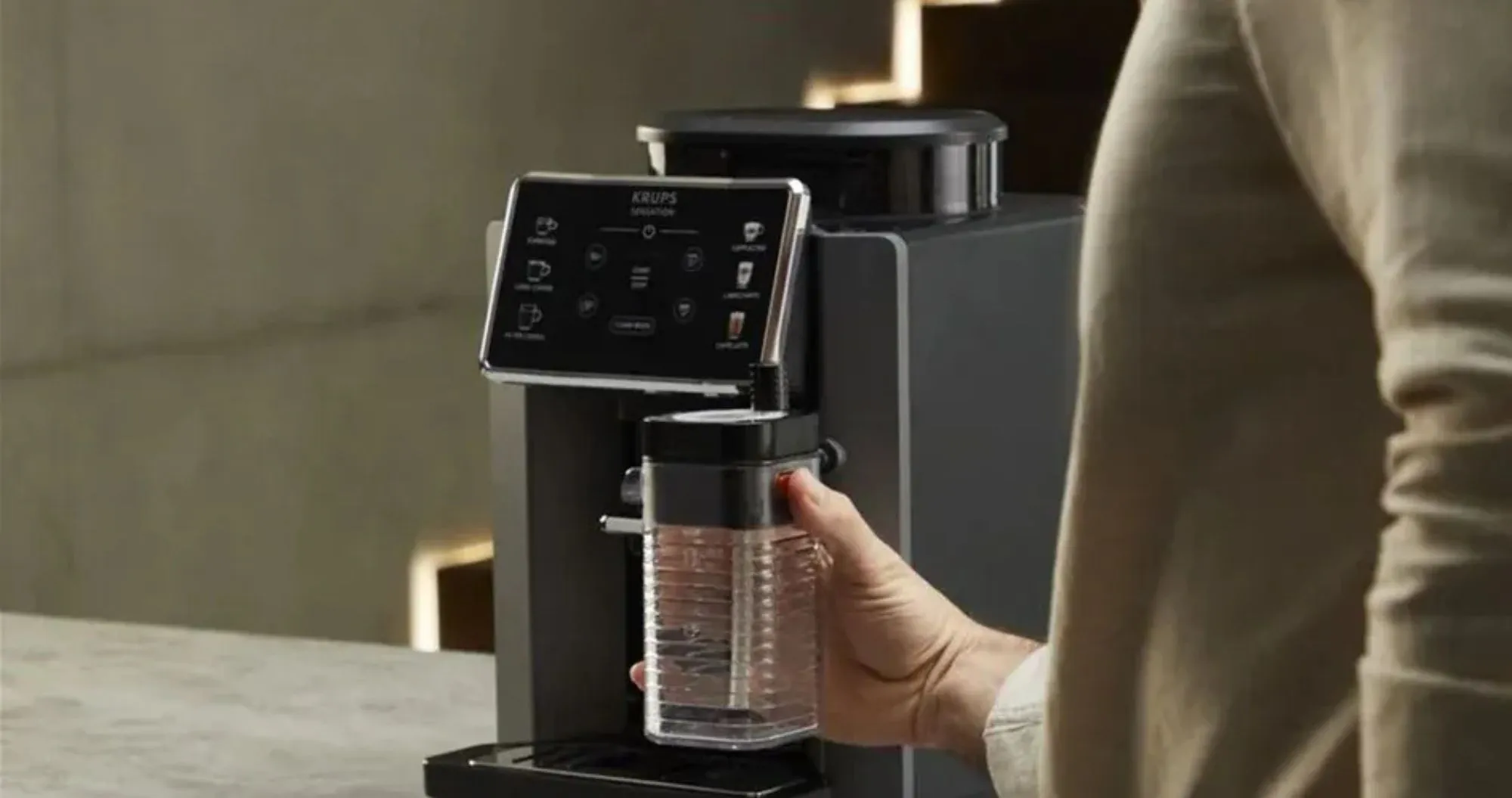 Кавомашина Krups Sensation Milk (Black) (EA912B10)