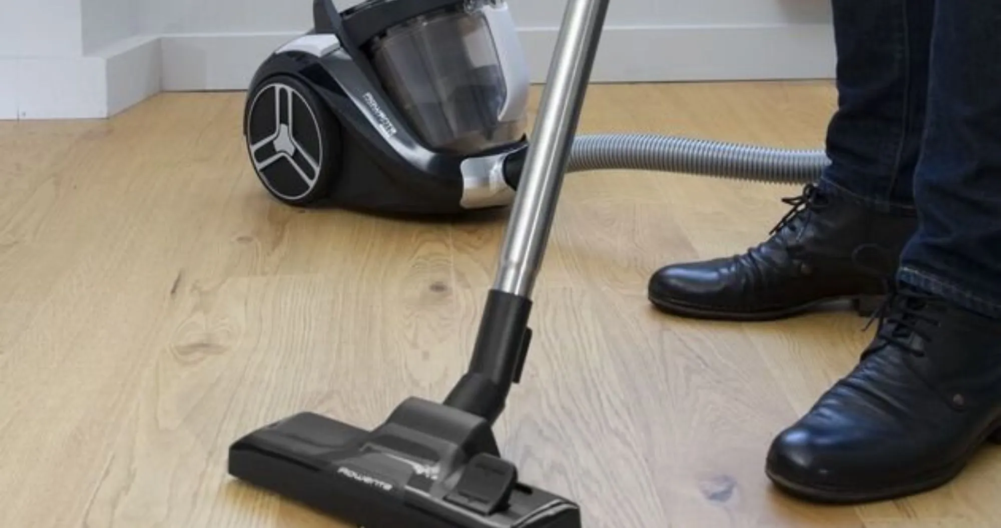 Пилосос безмішковий Rowenta COMPACT POWER XXL RO4B75EA (Black)