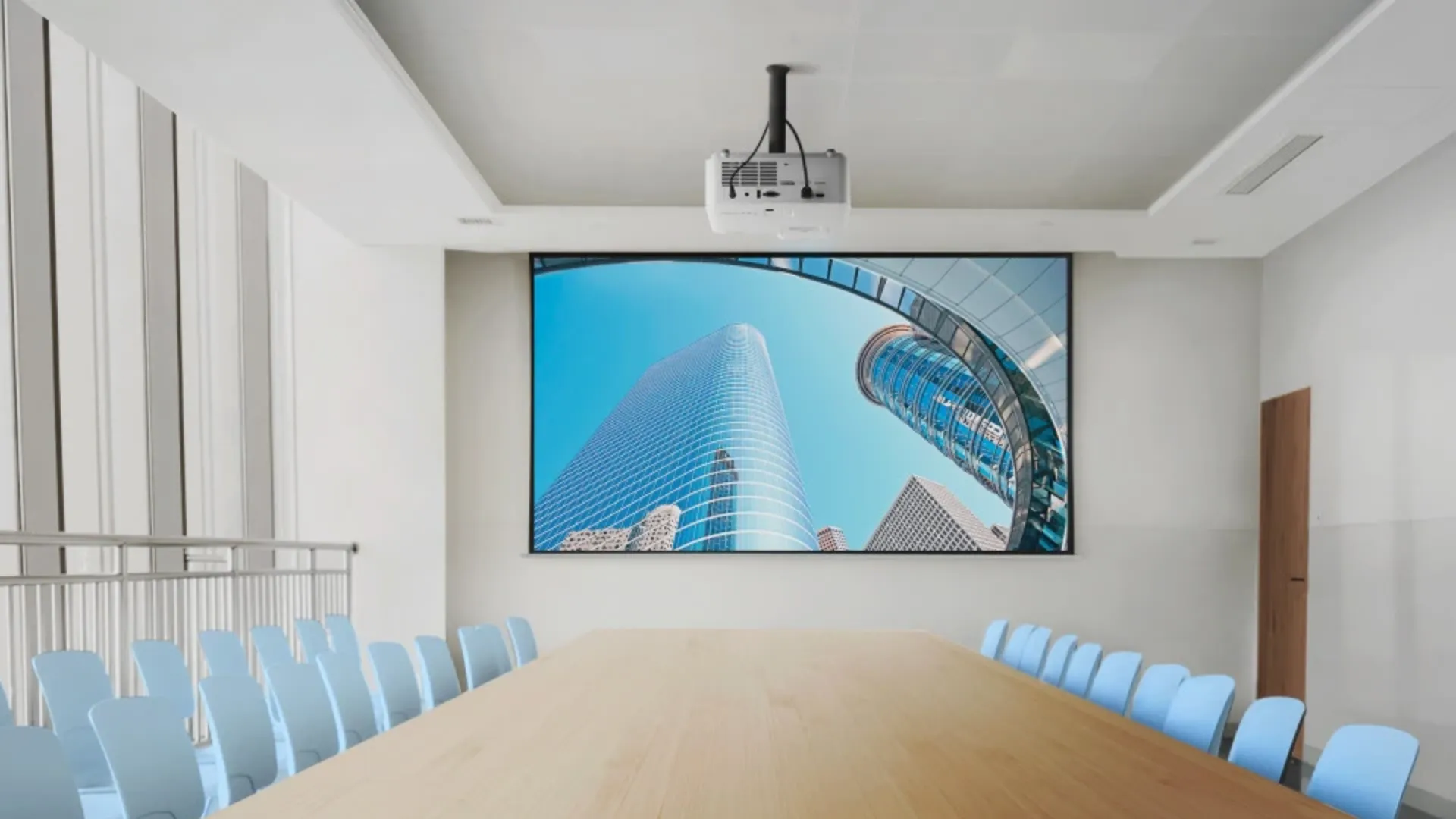 Мультимедійний проектор ViewSonic LS740HD (White) (UA)
